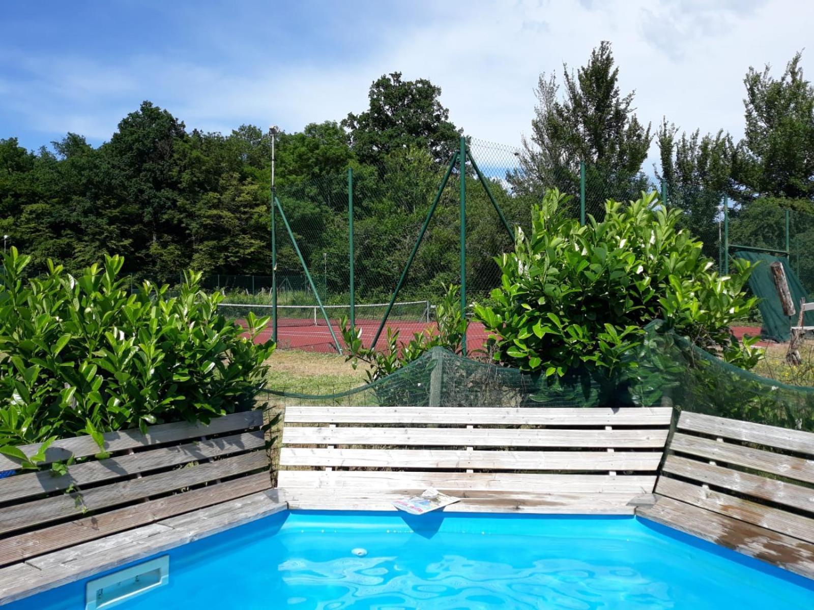 La Vache Tennis Prive Crux-la-Ville Exterior photo